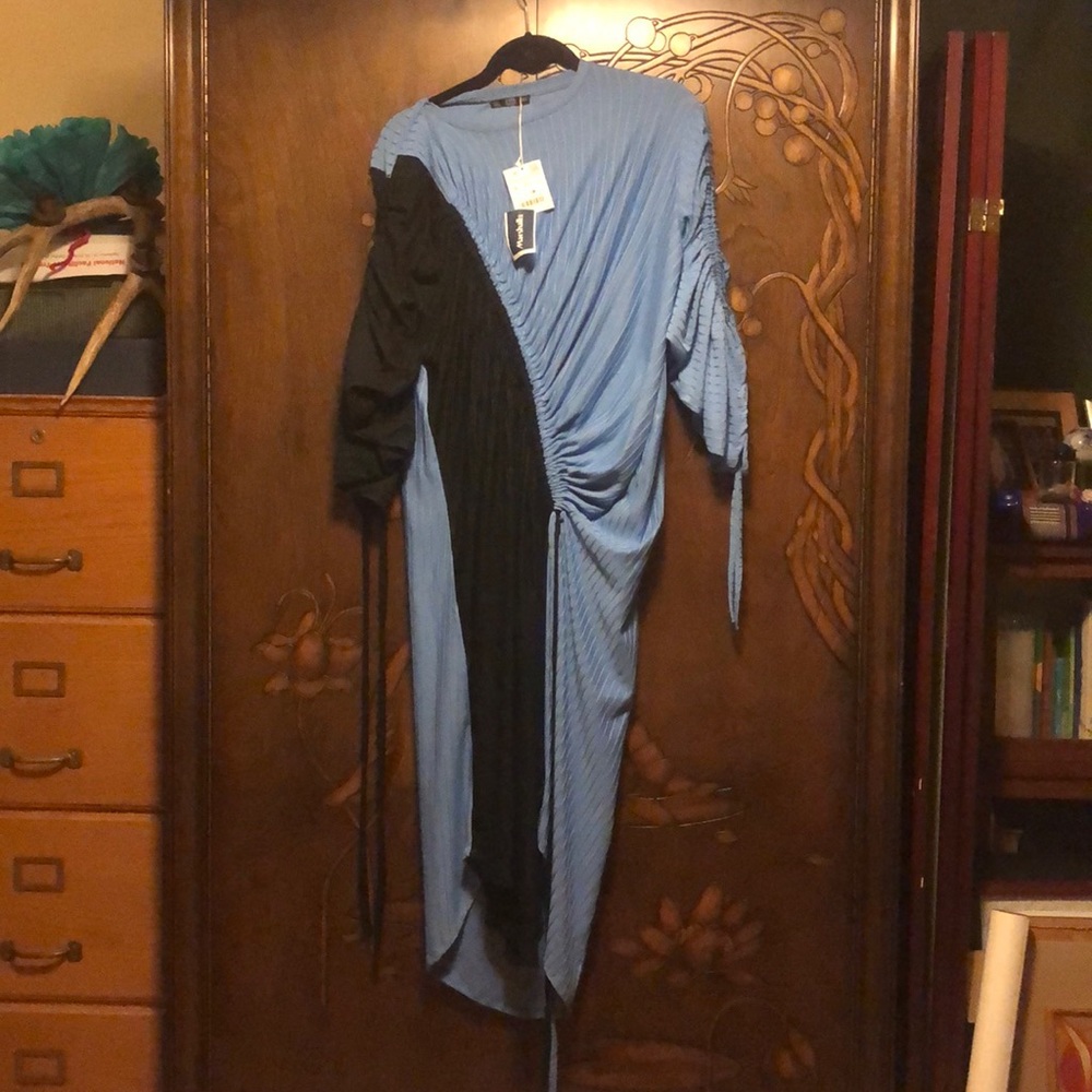 NWT Nara asymmetrical two-tone unique blue dress